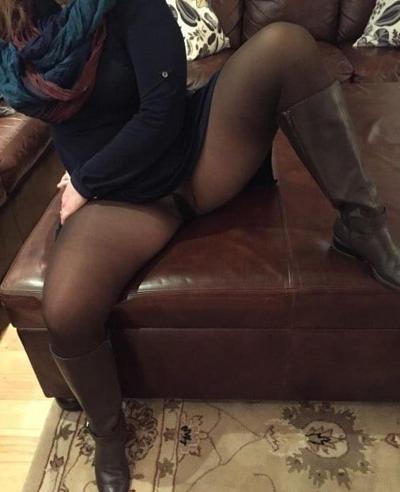 25P matures on the couch in pantyhose 2