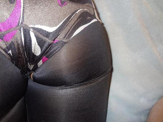 25P Shiny Leggings.Panties.Cum