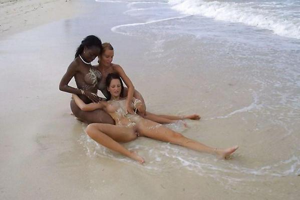 25P More Beach Teens