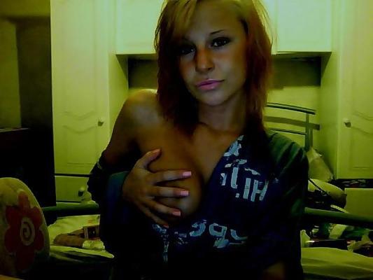 25P Teen Sluts & Lesbians
