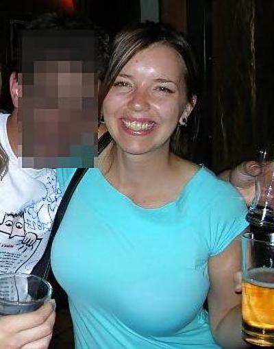 11P Photos de Lita prête pour ton sperme