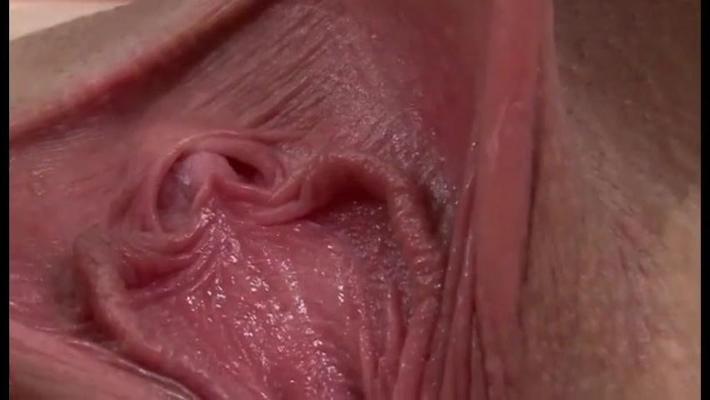 25P open Vagina 3