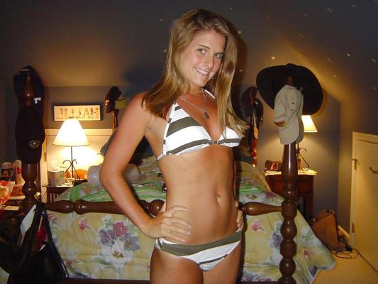 7P Amateur bedroom poses