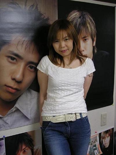 6P Amateur Asian 2394