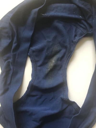 25P My mature neighbor's panties
