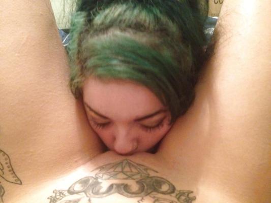 19P Amature Teen ExGF Self Pic Mirror