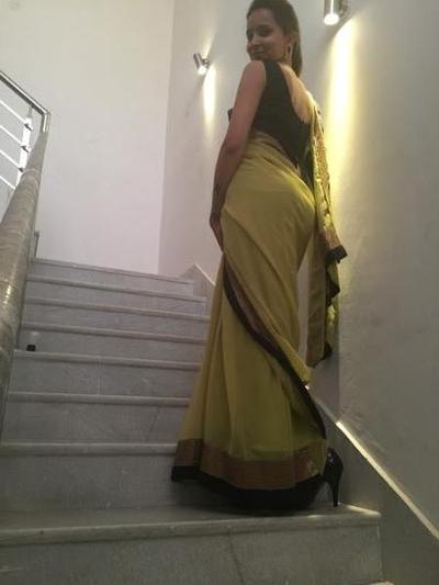 19P Cute Indian paki college girl in saree nudes(114)
