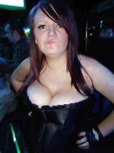 24P SLUTS IN CLUBS