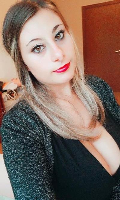 25P Non-Nude Busty Babes 42