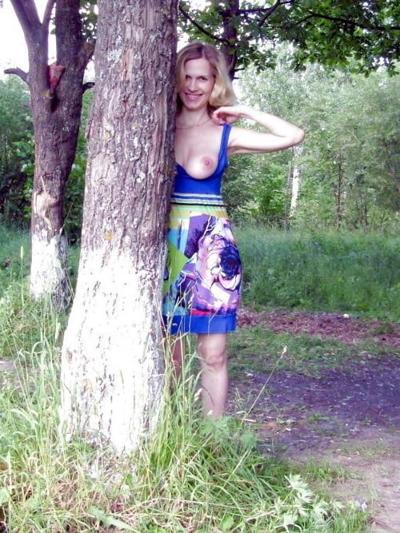 25P Beautiful and Busty MILFs 11