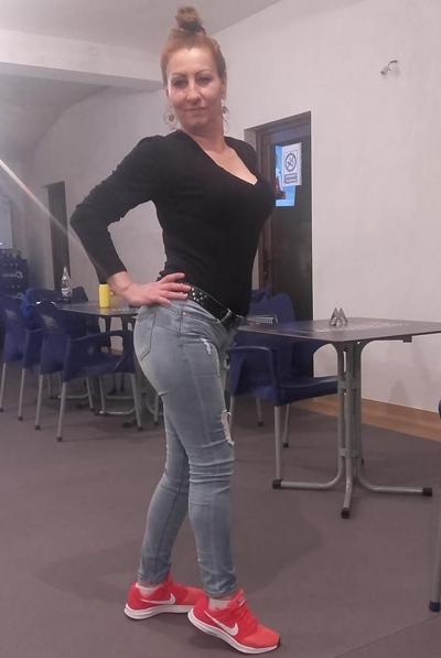25P ROU ROMANIAN MILFS 61 SEX BOMB ROMANIAN MOM PART 2