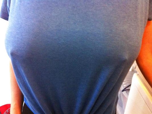 4P Fantastic nipples leeeeerv suckin on um