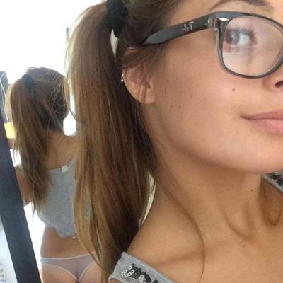 25P Naughty Girlfriends 07