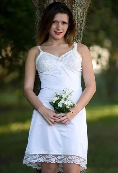 25P Satin slips and Petticoat 2