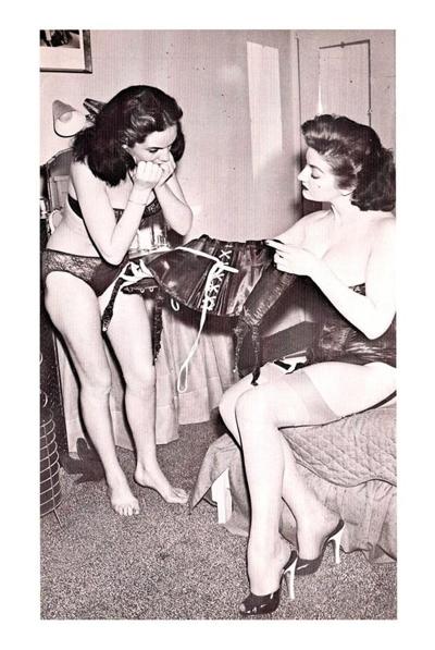 25P Mistress in Satin - Diane Kaye - 1960'S