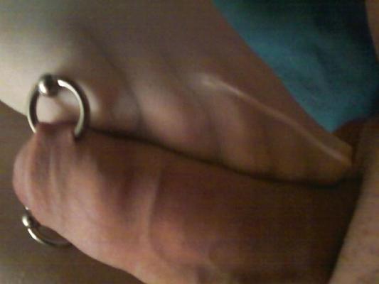 4P ME getting a nylon footjob 
