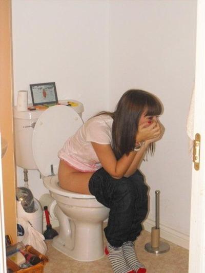 25P FAP Time - Women Pissing Edition #4
