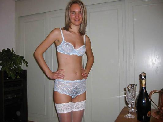 25P Blondes und sehr sexy Nylon