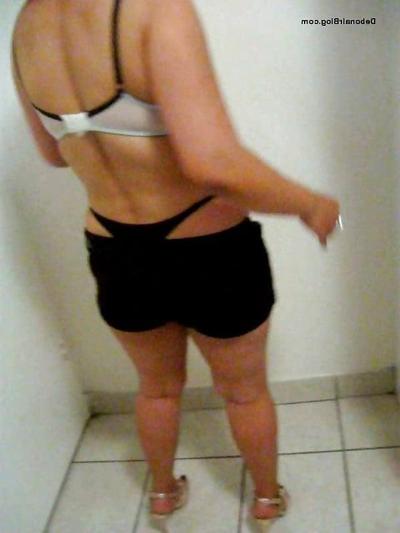 15P Mom damn and sexy-2