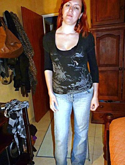13P Carole, 39, wife and mother