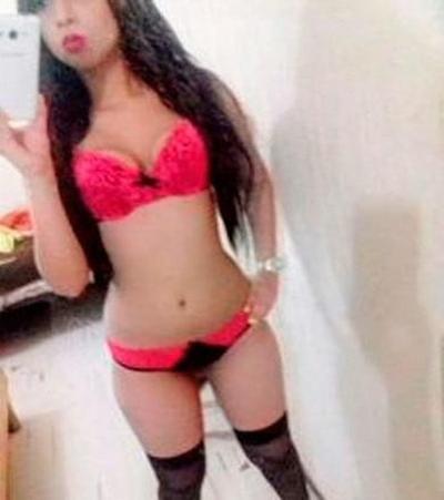 24P SDRUWS2 - MEXICAN BRUNETTE COUNTER CLERK LEAKED NUDE PICS