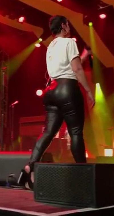 14P Le butin massif de Nelly Furtado