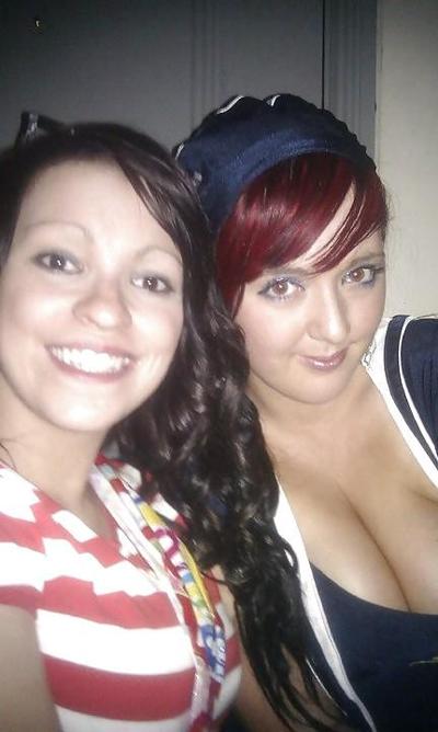11P Sexy Outfit Cleavage Teen From MeetMeMatch