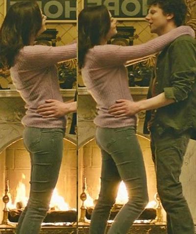 11P Emma Stone juicy ass screencaps from Zombieland 2019