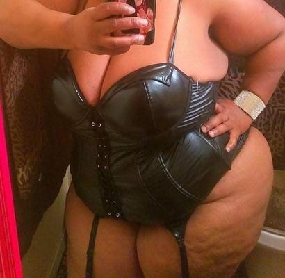 10P Atl BBW mother's day ass drop!