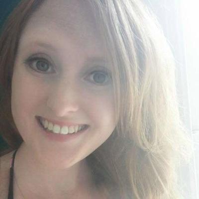 8P Cute Redhead