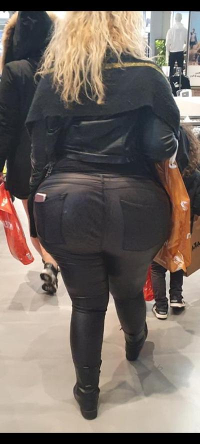 13P Mature ass