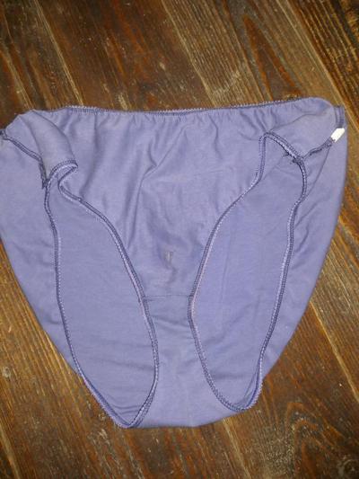 8P La culotte sale du voisin