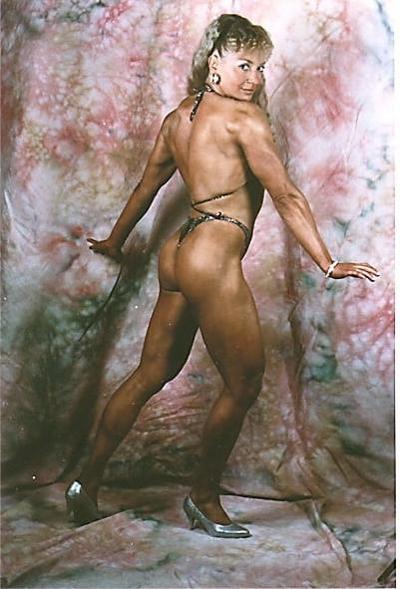 25P Muscle girls 2