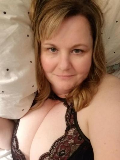 5P Fat whore Michelle 48 boston