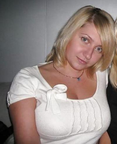 25P Salope chaude Alexandra : (Notez et commentez) s'il vous plaît