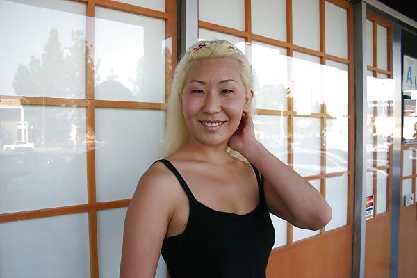 25P Blonde Asian Whore Vanity