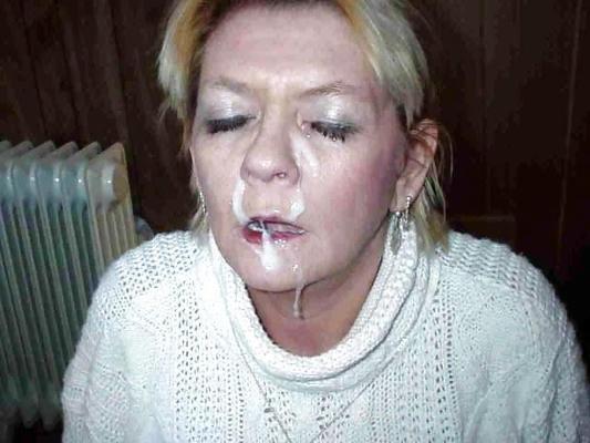 25P Salope pour une ejac en pleine gueule vol.1 - facial cum