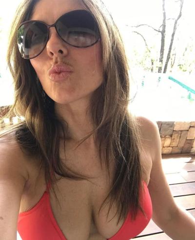 25P Todays Wank Target 2...Elizabeth Hurley Makes Me Cum Again