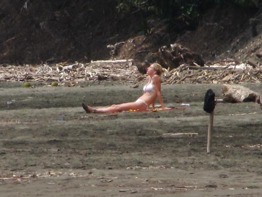 7P Costa Rica Beach
