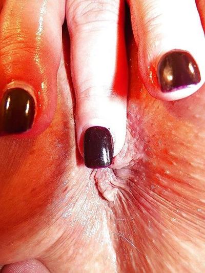 13P Bella Anal dildo