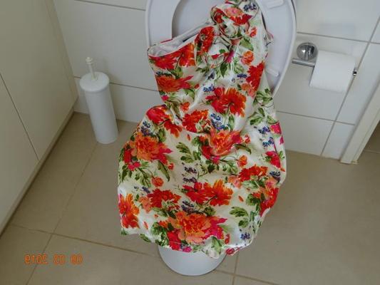 9P floral dress 3 piss