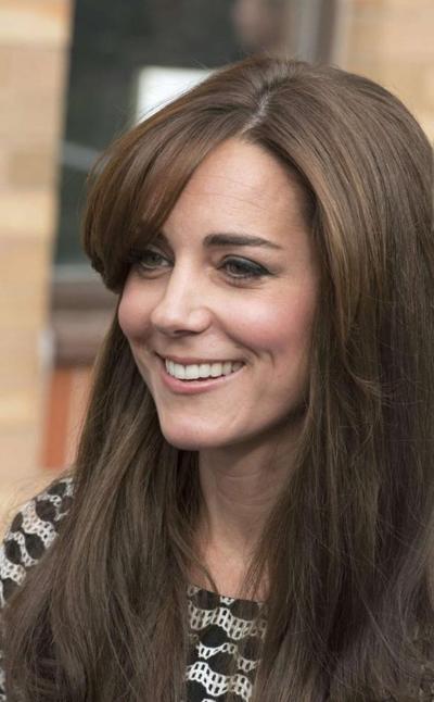 15P Kate Middleton pulling lots of cute faces 2