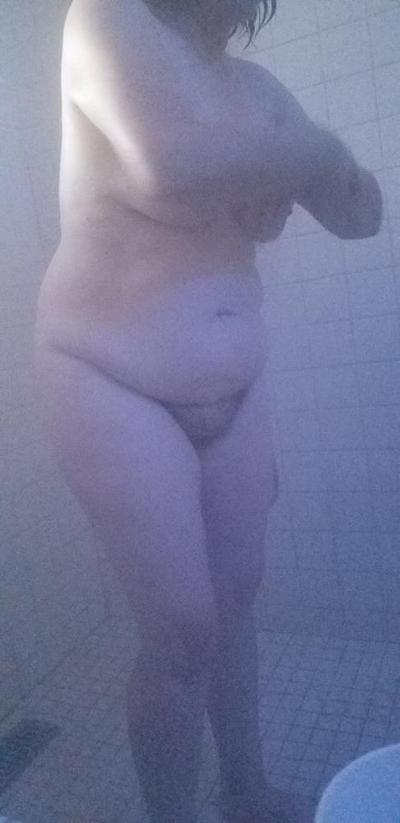 25P My Sexy Mormon Wife at the Hot Springs 3
