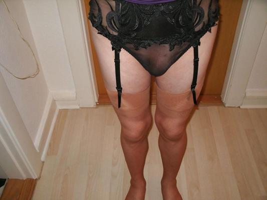 7P Garter belt