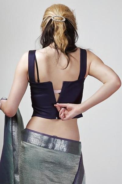 25P Schönheit und Saree